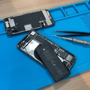 iPhone8 バッテリー交換