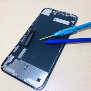 iPhone XR ガラスパネル交換