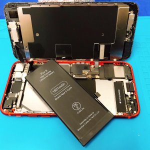 iPhone 8 バッテリー交換