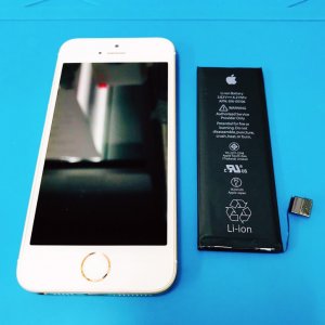 iPhone5-SE バッテリー交換