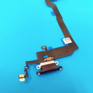 iPhone X ライトニング交換