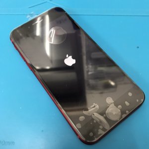 iPhone SE2 リンゴループ