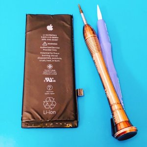 iPhone8 バッテリー交換