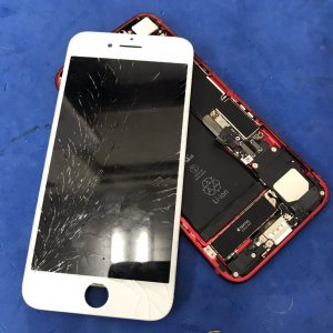 iPhone 7 フロントパネル交換