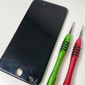 iPhone8 液晶交換