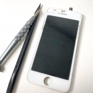 iPhone5S フロントパネル交換
