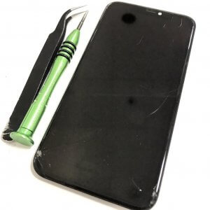 iPhone11 液晶交換