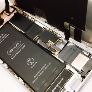 iPhone8 バッテリー交換