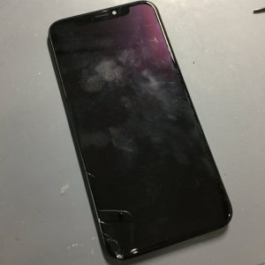 iPhoneXS　ガラスパネル交換