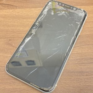 iPhoneXR 液晶画面 交換修理