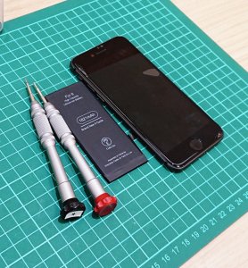 iPhone8 バッテリー交換