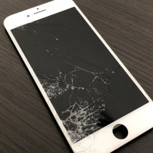 iPhone8　液晶交換