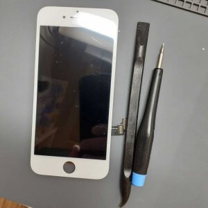 iPhone8 フロントパネル交換