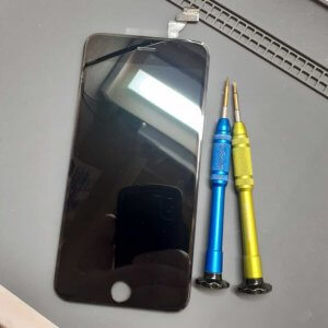 iPhone6plus フロントパネル交換