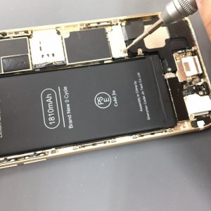 iPhone6 バッテリー交換