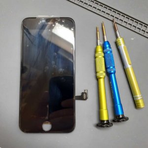 iPhone7 液晶交換