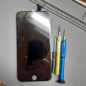iPhone6plus 液晶交換