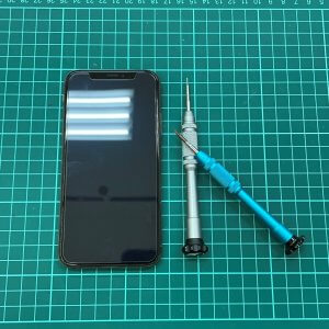 iPhoneXS パネル交換　