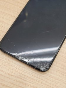 iPhone X ガラス割れ修理 七尾市