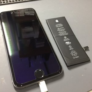 iPhone8 バッテリー交換