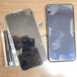 iPhoneXSMax 液晶画面 交換修理