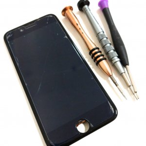 iPhone8 フロントパネル交換