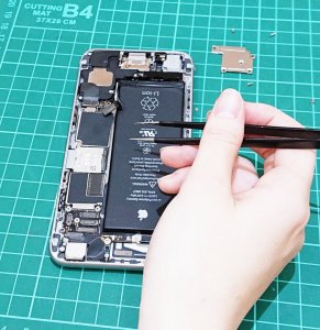 iPhone6 バッテリー交換