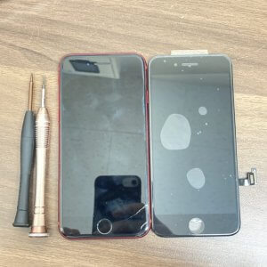 iPhoneSE2 液晶画面 交換修理