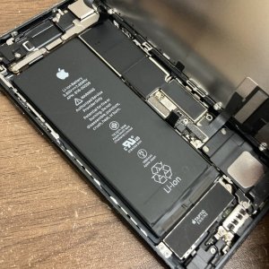 iPhone7 バッテリー 交換修理