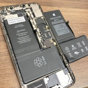 iPhoneXSMax バッテリー 交換 修理 電池交換