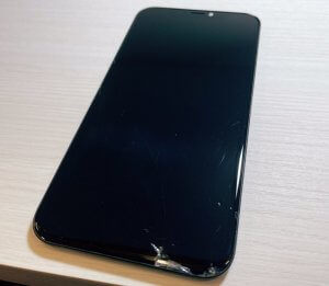 iPhoneXR(アイフォンXR)ガラスパネル交換