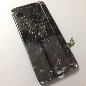 iPhone7 ガラスパネル交換