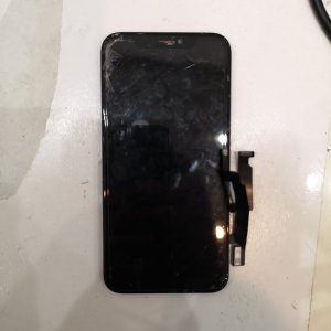 iPhone XR パネル修理