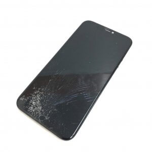 iPhone11 フロントパネル交換