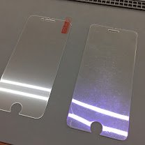 iPhone8 強化ガラス貼り付け