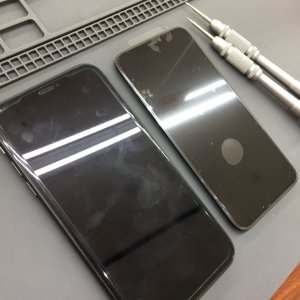 iPhone11 液晶交換