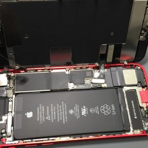 iPhone 8Plus 内部点検