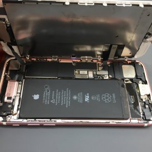 iPhone 7 フロントパネル交換