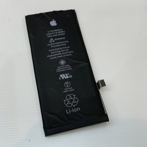 iPhone8 バッテリー交換