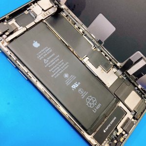 iPhone8 バッテリー交換