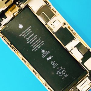 iPhone6Plus バッテリー交換