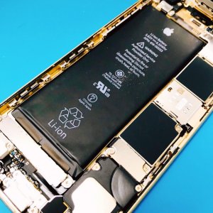 iPhone6S バッテリー交換