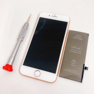 iPhone8 バッテリー交換