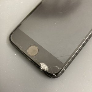 iPhone7 ガラス割れ