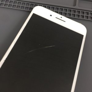 iPhone8Plus フロントパネル交換