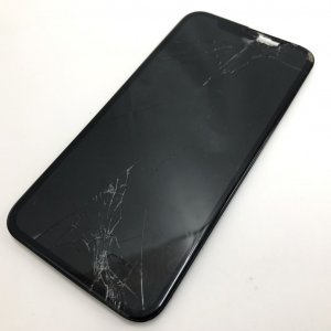iPhoneXR　ガラスパネル交換