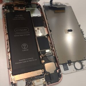 iPhone6S　液晶交換修理