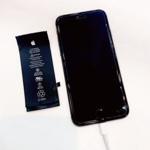 iPhone8 バッテリー交換修理