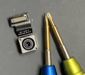 iPhone5S アウトカメラ交換