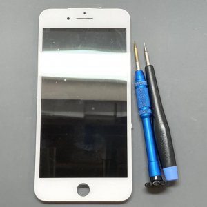 iPhone8Plus フロントパネル交換